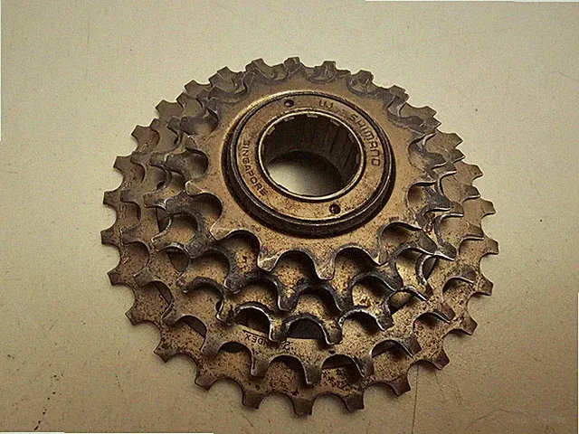 A Shimano 5 Speed Freewheel...Bike...Bicycle...14 - 28 Teeth